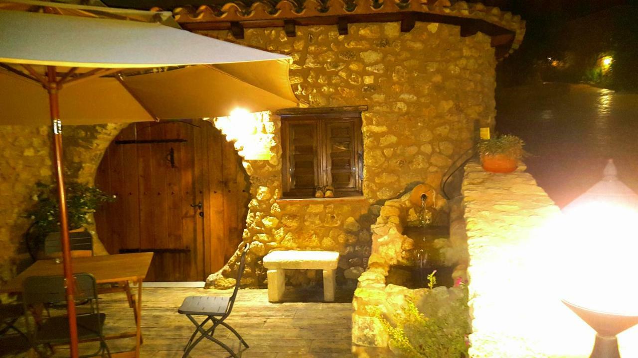 Casas Rurales Almoguer Frailes エクステリア 写真