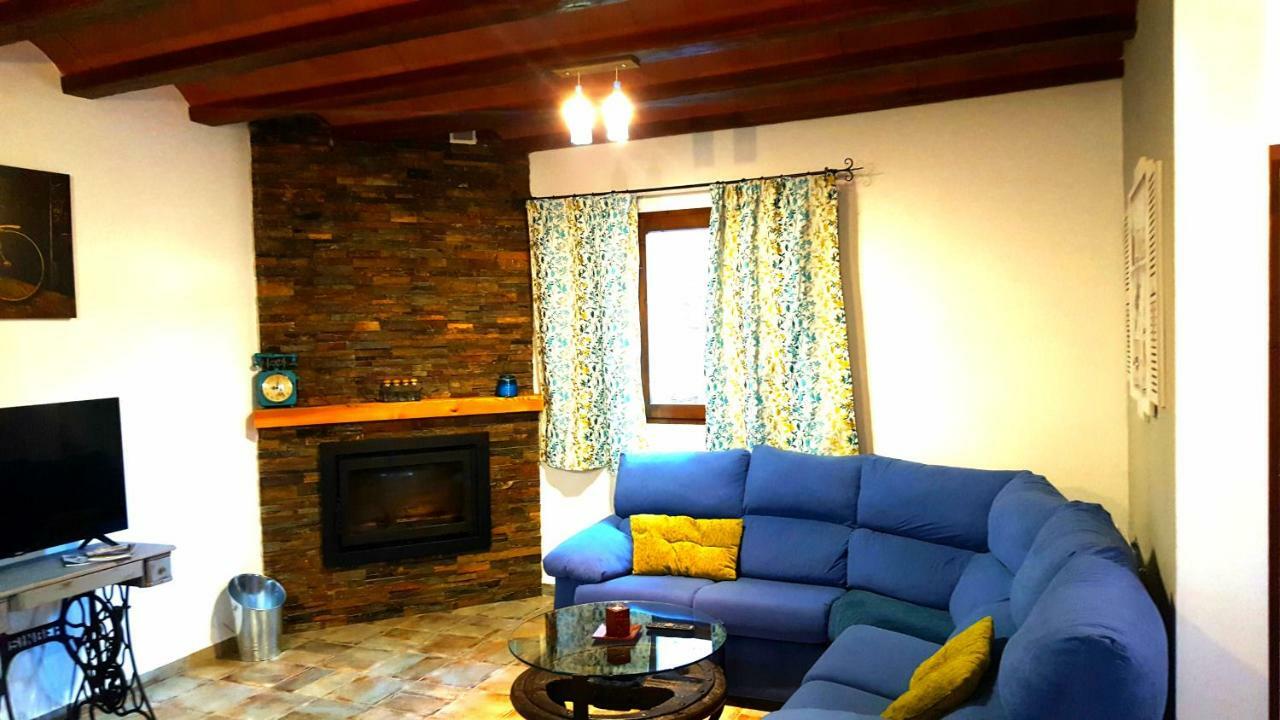 Casas Rurales Almoguer Frailes エクステリア 写真
