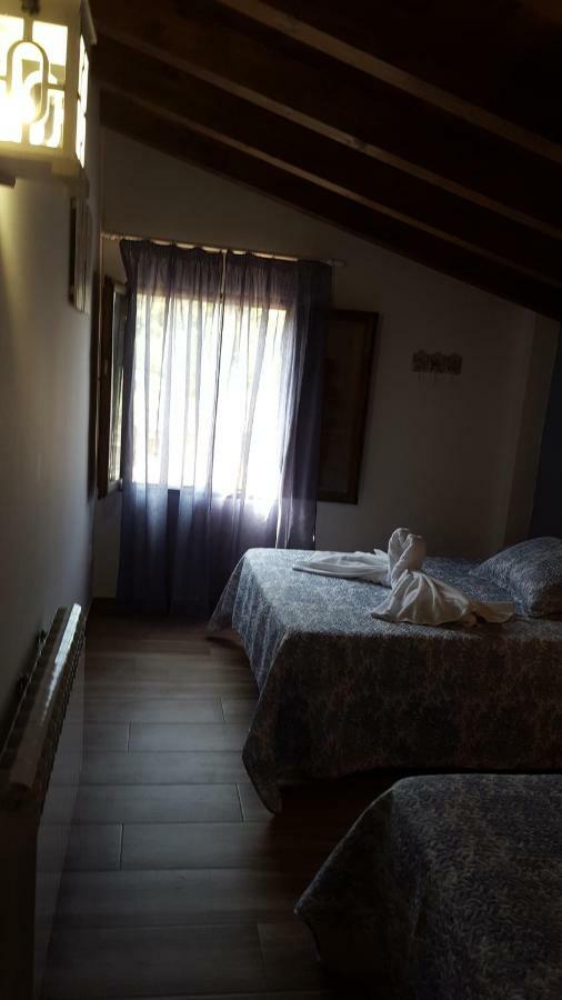 Casas Rurales Almoguer Frailes エクステリア 写真
