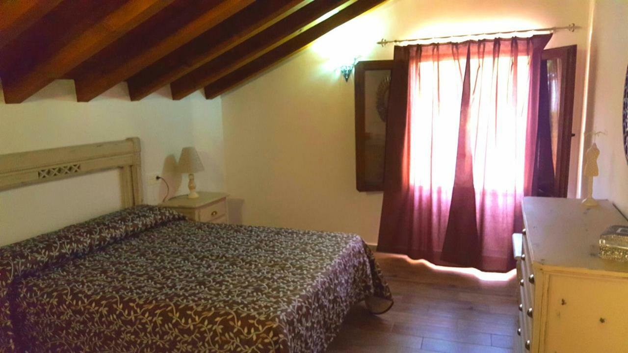 Casas Rurales Almoguer Frailes エクステリア 写真