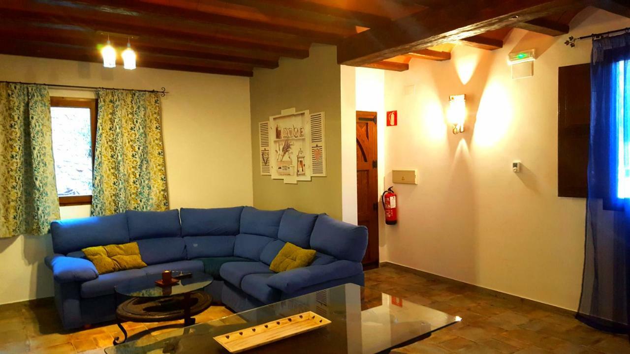 Casas Rurales Almoguer Frailes エクステリア 写真