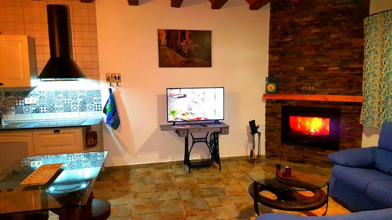 Casas Rurales Almoguer Frailes エクステリア 写真