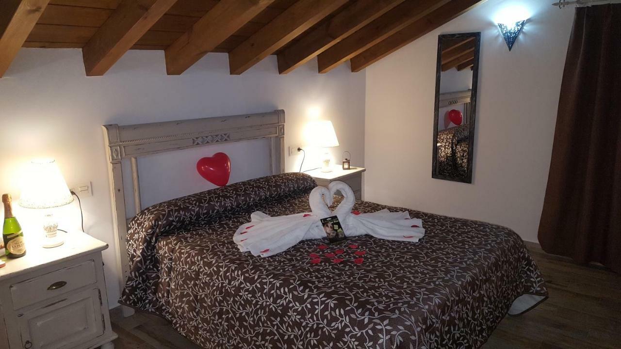 Casas Rurales Almoguer Frailes エクステリア 写真