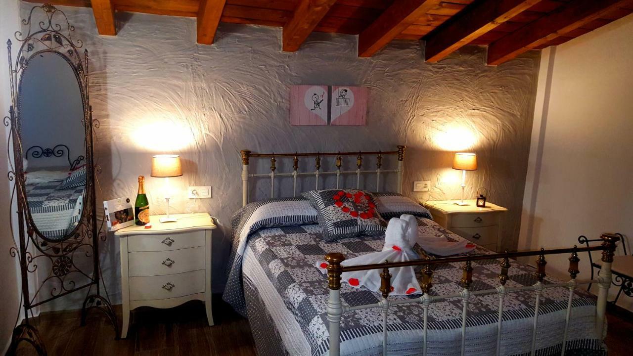 Casas Rurales Almoguer Frailes エクステリア 写真