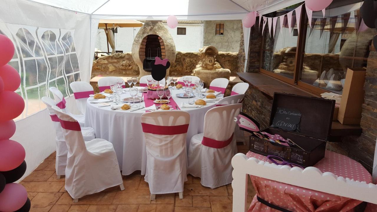 Casas Rurales Almoguer Frailes エクステリア 写真